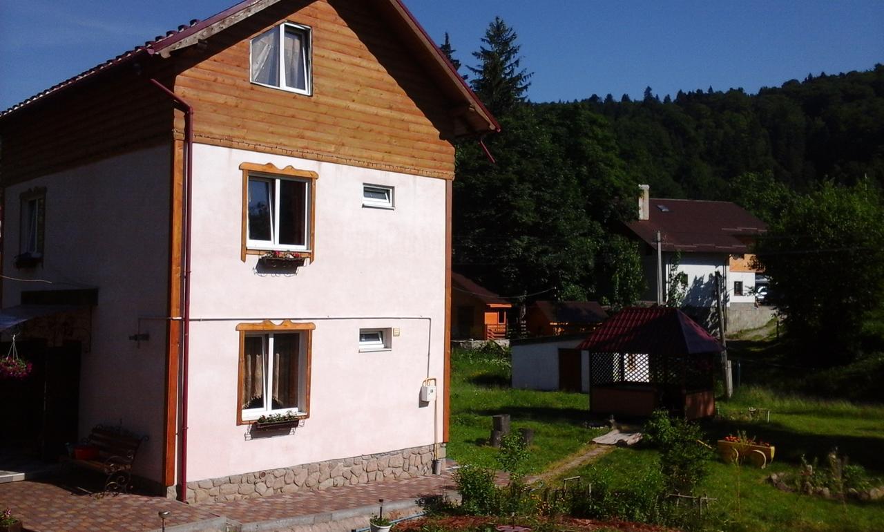 U Pana Ivana Yaremtche Extérieur photo